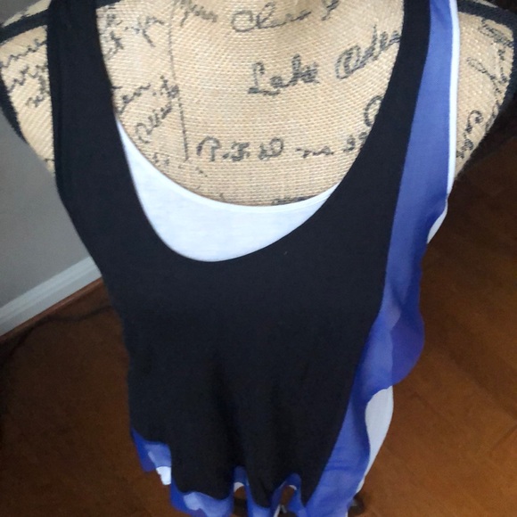BCBG Maxazria asymmetrical sleeveless top Small - Picture 5 of 5